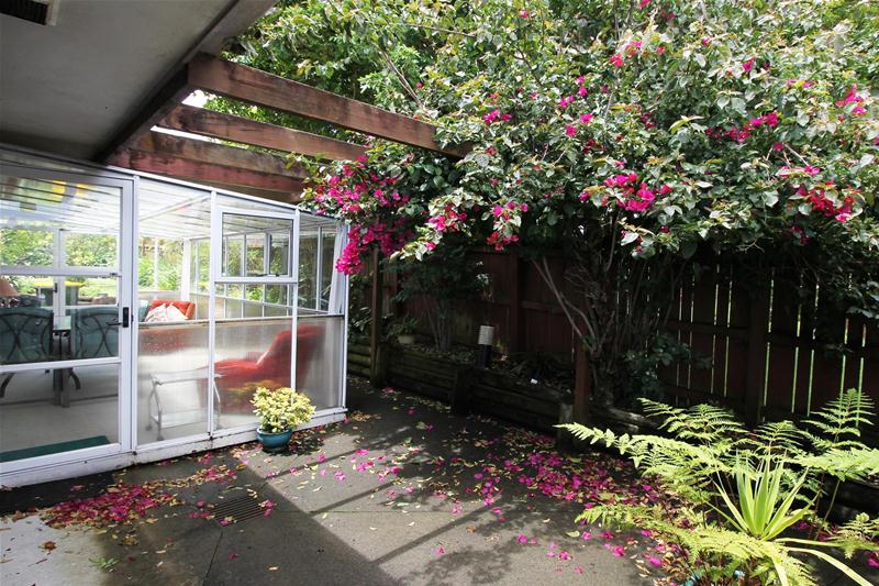2/80 Aberfeldy Avenue, Highland Park, Auckland - Carousel 12