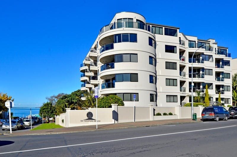 3I/175 Hurstmere Road, Takapuna, Auckland - Carousel 1