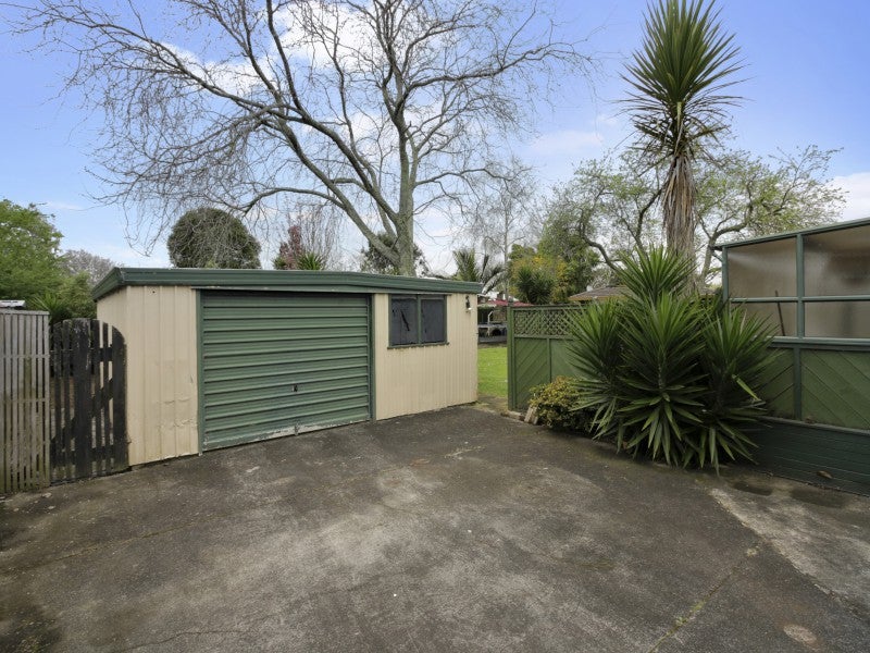 13 Sharivari Place, Conifer Grove, Takanini - Carousel 12
