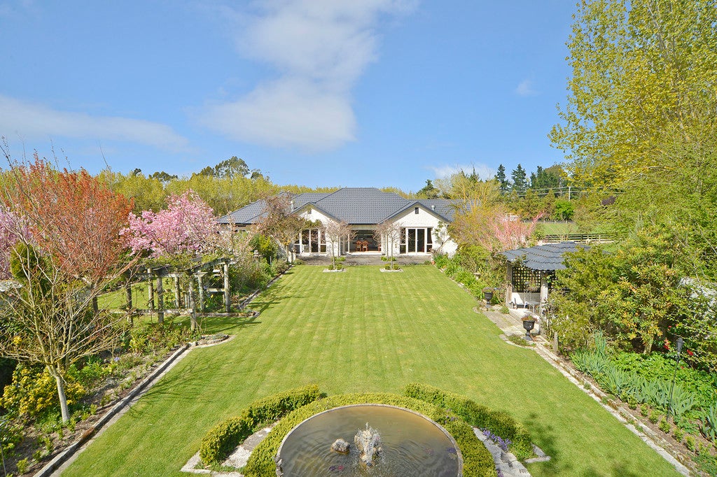68 West Bush Road, Upper Plain - Carousel 1