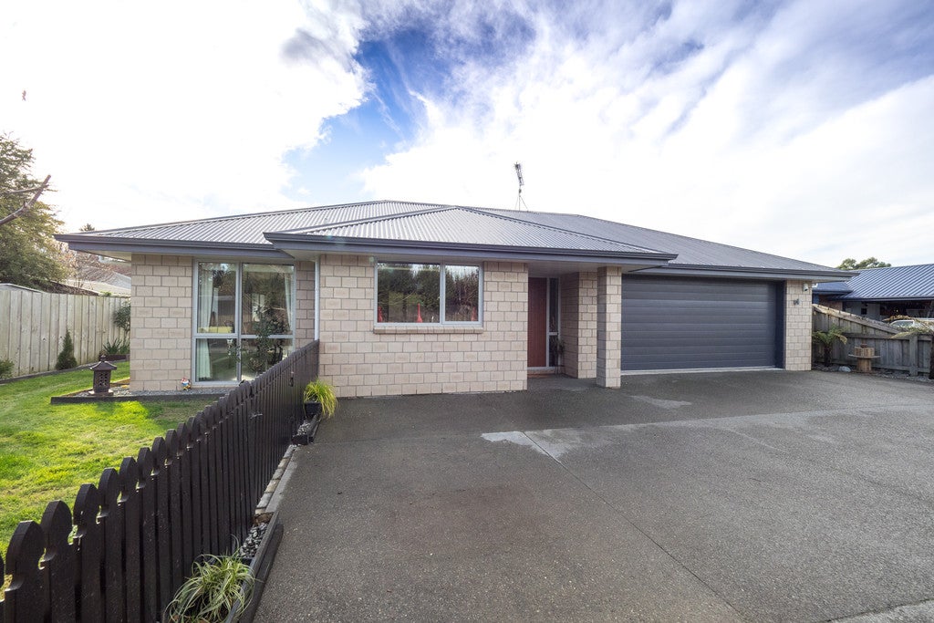 7 Orchard Grove, Netherby, Ashburton - Carousel 2
