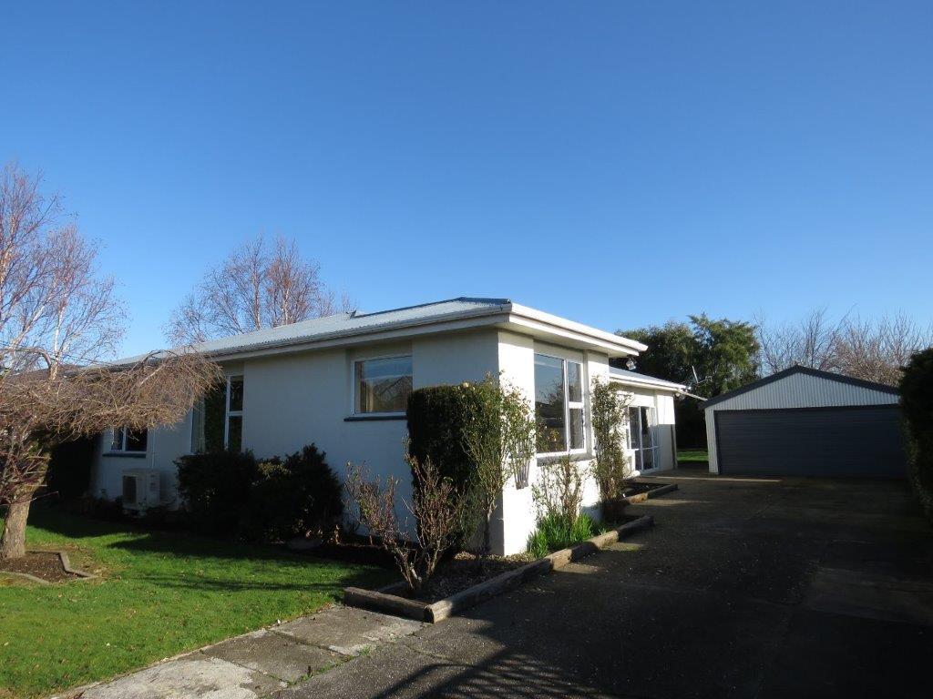 120 Stobo Street, Grasmere, Invercargill - Carousel 1