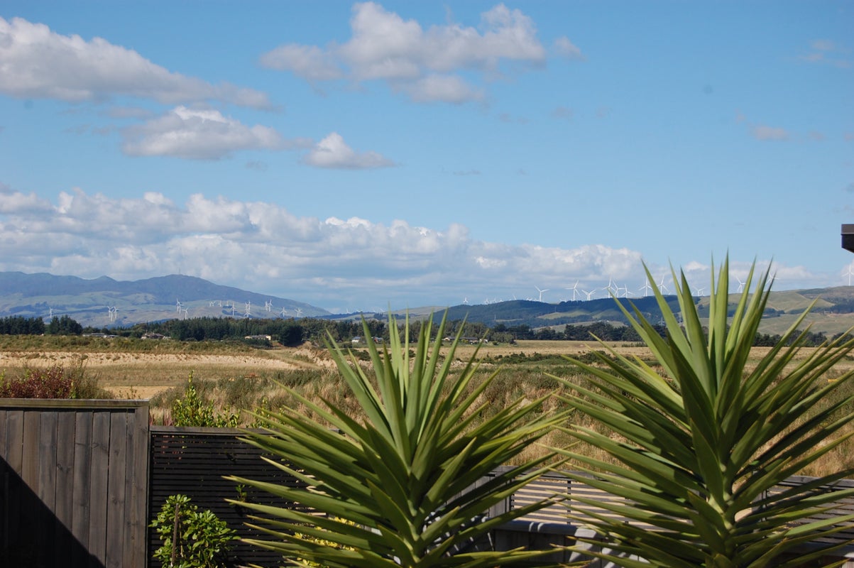 6 Johnstone Drive, Fitzherbert, Palmerston North - Carousel 16