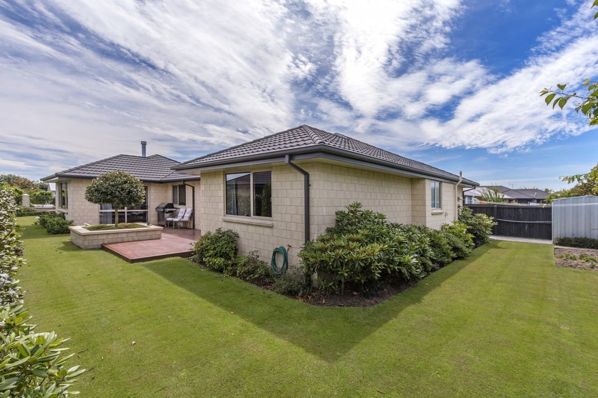 17 Northwater Drive, Northwood, Christchurch - Carousel 13