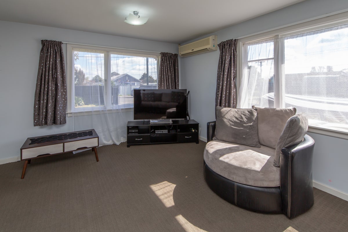 7 Griffiths Avenue, Linwood, Christchurch - Carousel 21