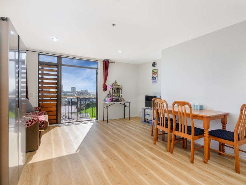 3A/4 Rendall Place, Eden Terrace, Auckland - Carousel 1