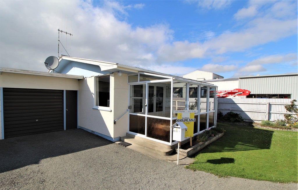 465D Thames Highway, Oamaru North, Oamaru - Carousel 11