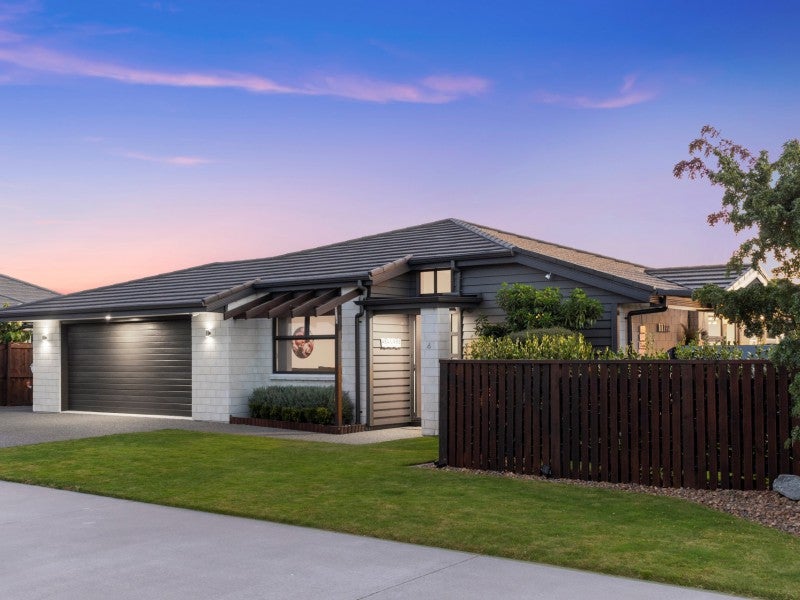 4 Muriel Way, Papamoa Beach, Papamoa - Carousel 1