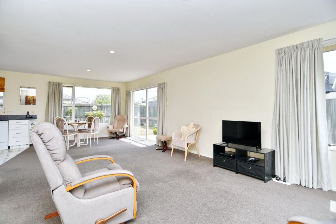 1/6 Kohuhu Lane, Burwood, Christchurch - Carousel 2