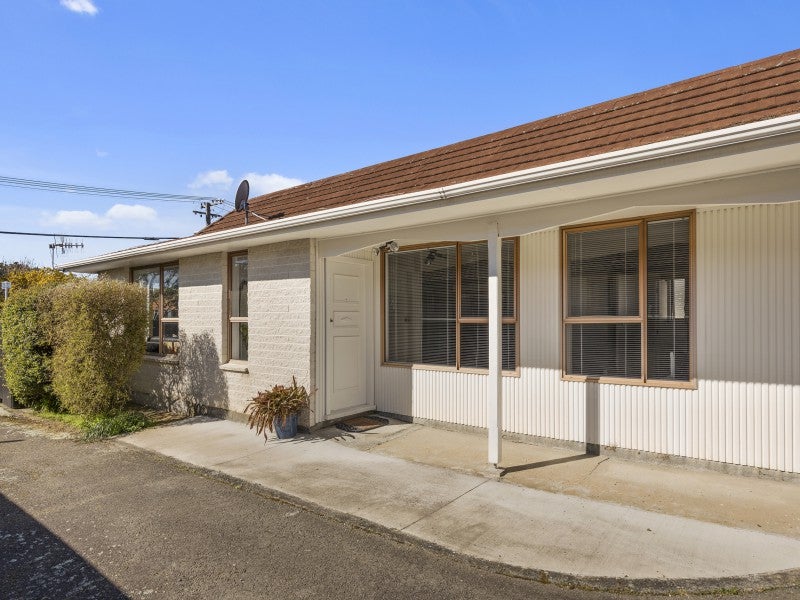 2/34 Mahoe Street, Hutt Central, Lower Hutt - Carousel 1