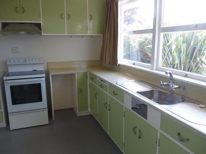 4 Ruthken Crescent, Springlands, Blenheim - Carousel 2
