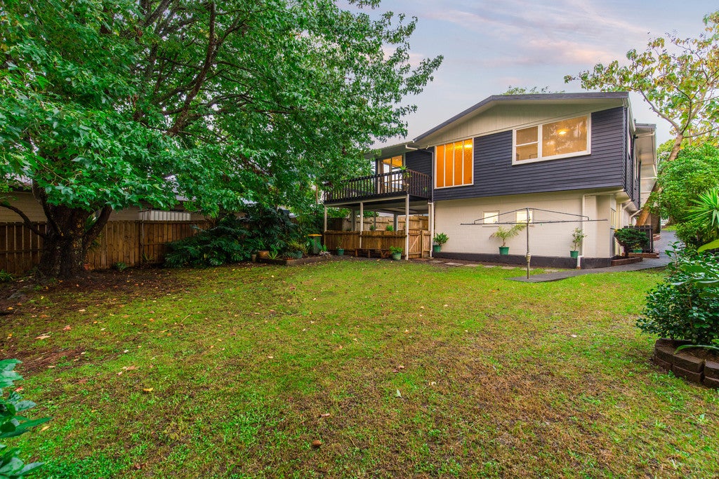 51 Rehia Road, Massey, Auckland - Carousel 2