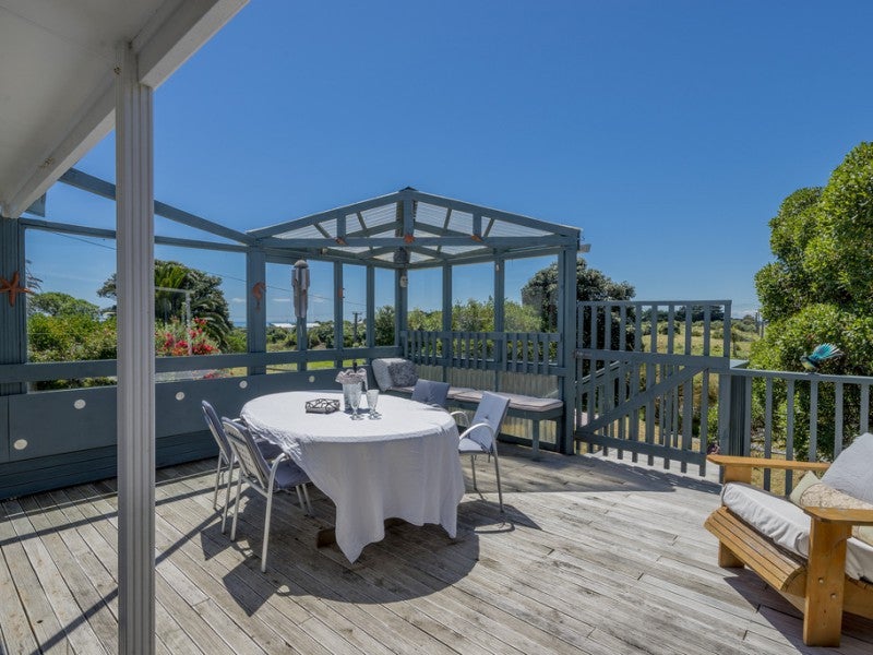 335 Te Horo Beach Road, Te Horo Beach - Carousel 2