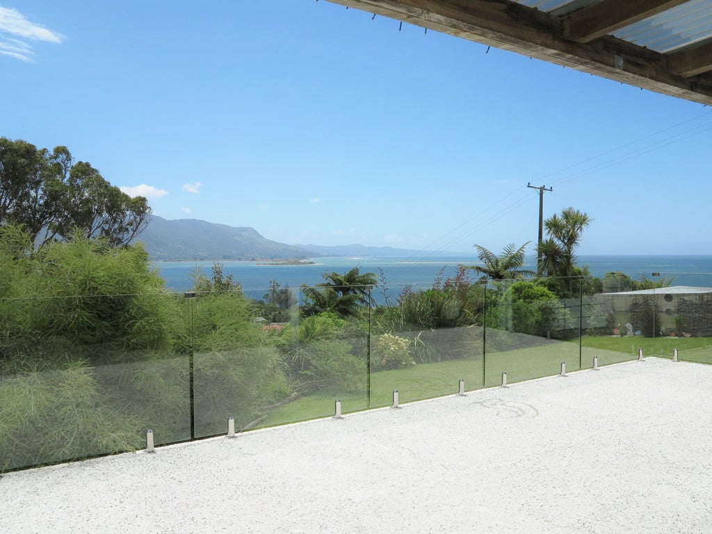 23 Gibbs Road, Collingwood - Carousel 1