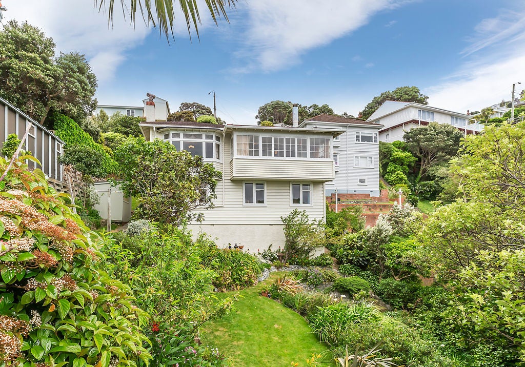 144 Te Anau Road, Hataitai, Wellington - Carousel 20