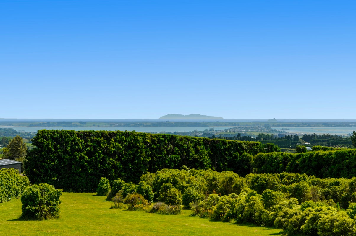 46 Laurel Drive, Whakamarama, Tauranga - Carousel 2