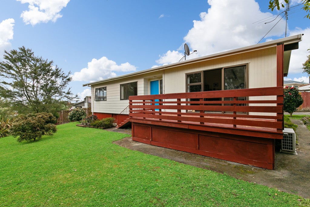 69 Hyperion Drive, Randwick Park, Auckland - Carousel 9