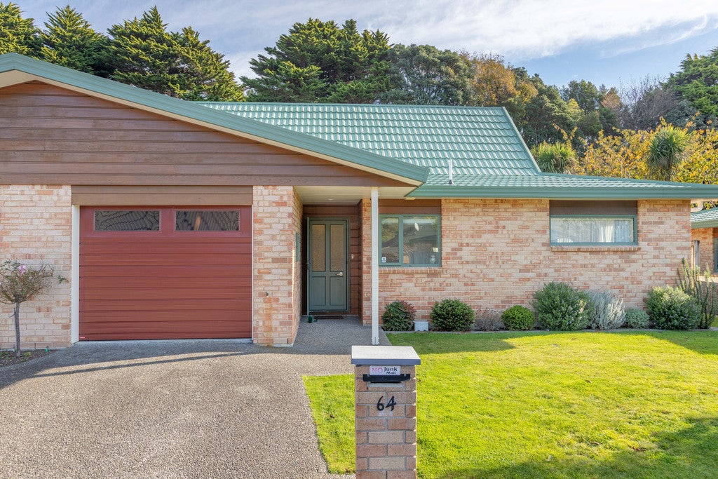 64/42 Main Road, Tawa, Wellington - Carousel 17