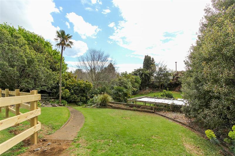 25A Rimu Street, Strandon, New Plymouth - Carousel 1