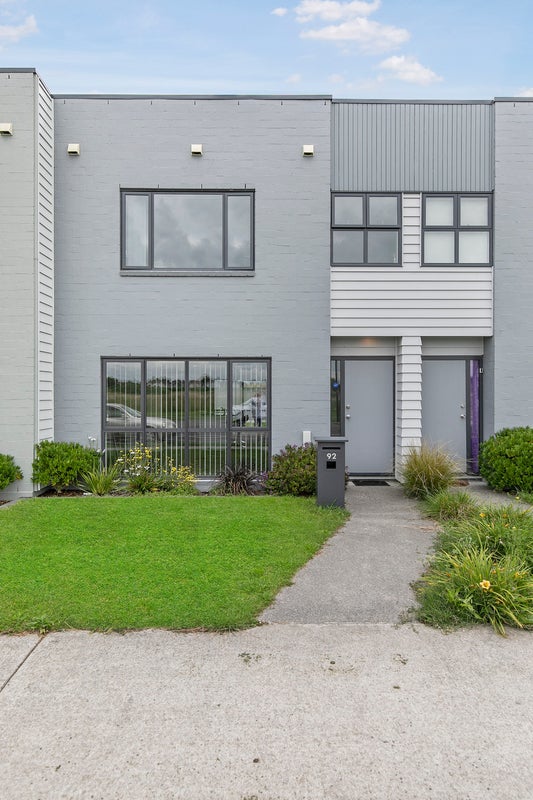 92 Arion Road, Takanini, Auckland - Carousel 1