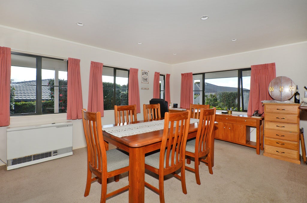 12 Chatsfield Place, Kamo, Whangarei - Carousel 23