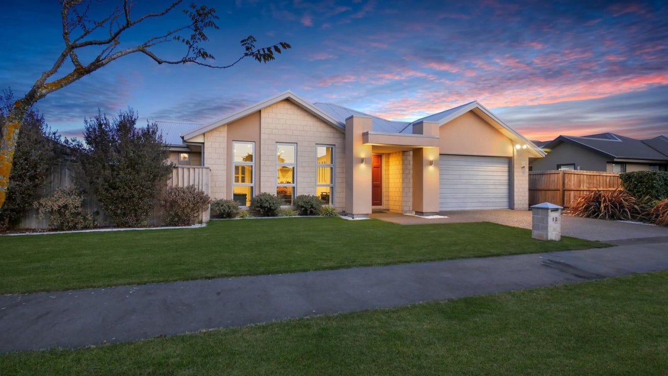 12 Moeraki Place, Hei Hei, Christchurch - Carousel 22