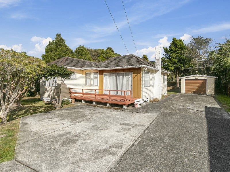 34 Peel Place, Wainuiomata, Lower Hutt - Carousel 1