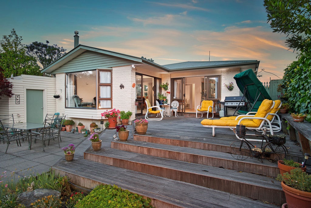 108 Warren Crescent, Hillmorton, Christchurch - Carousel 2