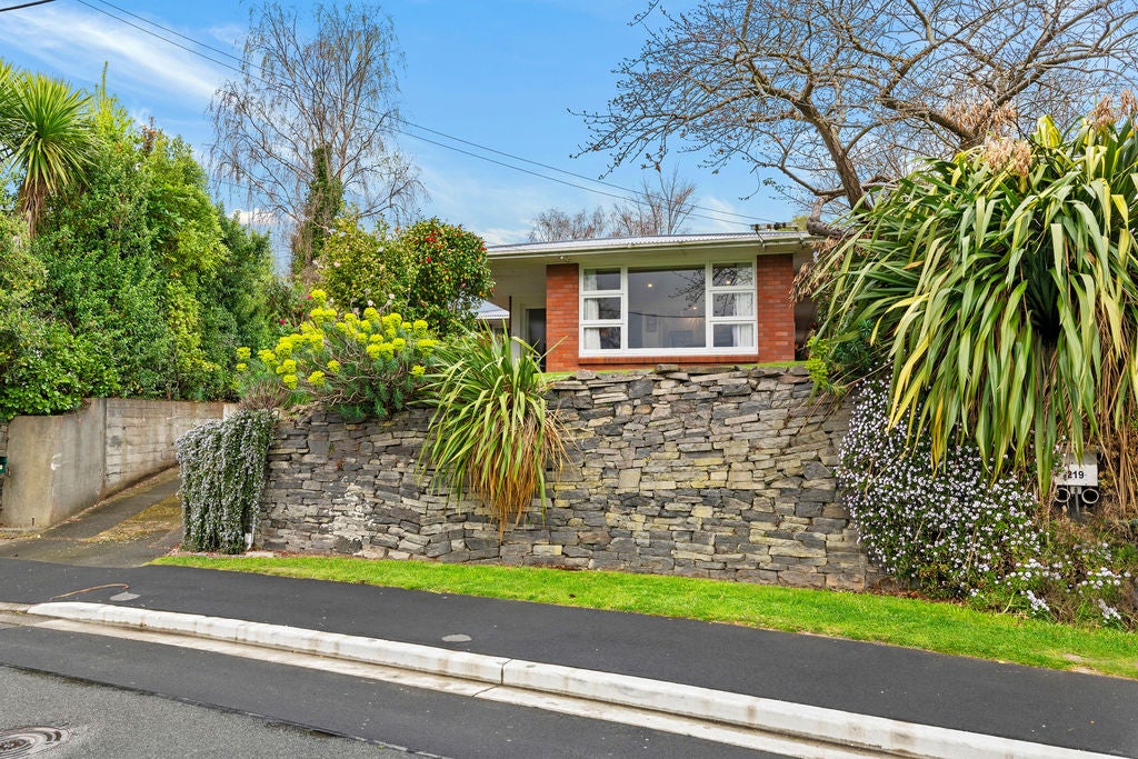 213 Fifield Terrace, Opawa, Christchurch - Carousel 1