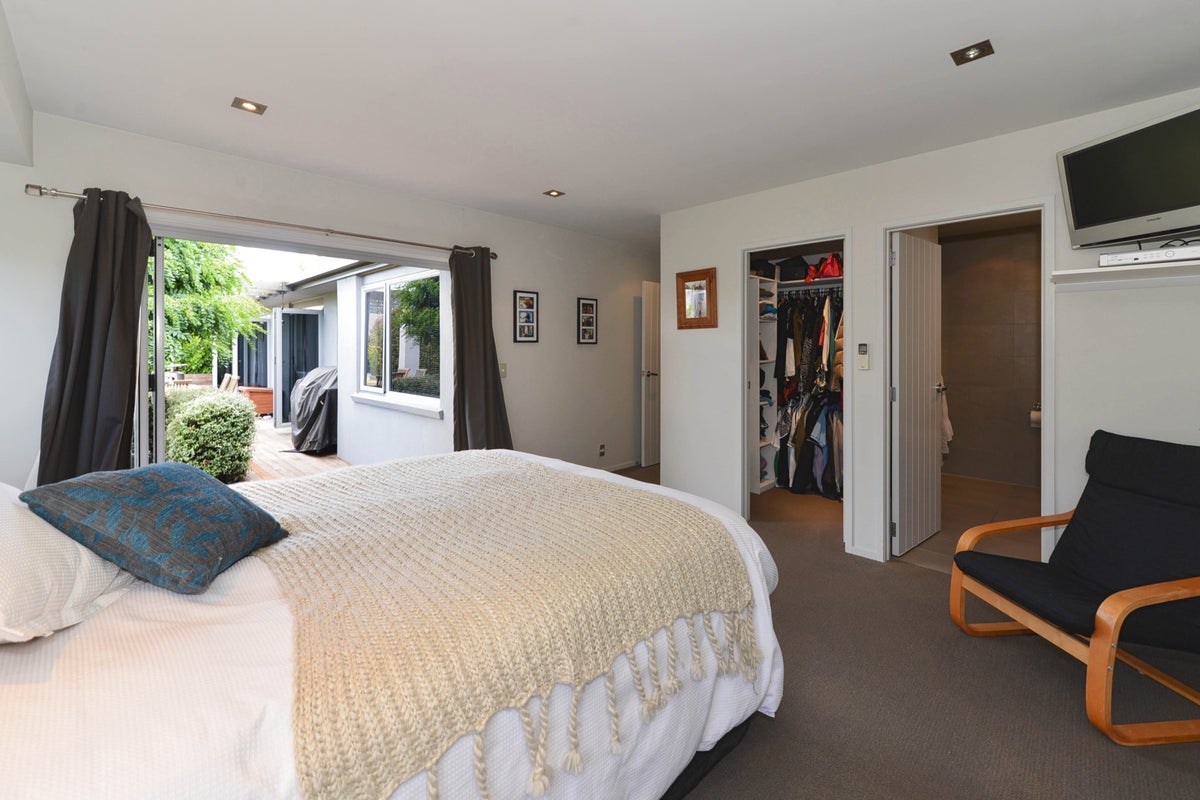 15 Courtenay Place, Owhata, Rotorua - Carousel 26