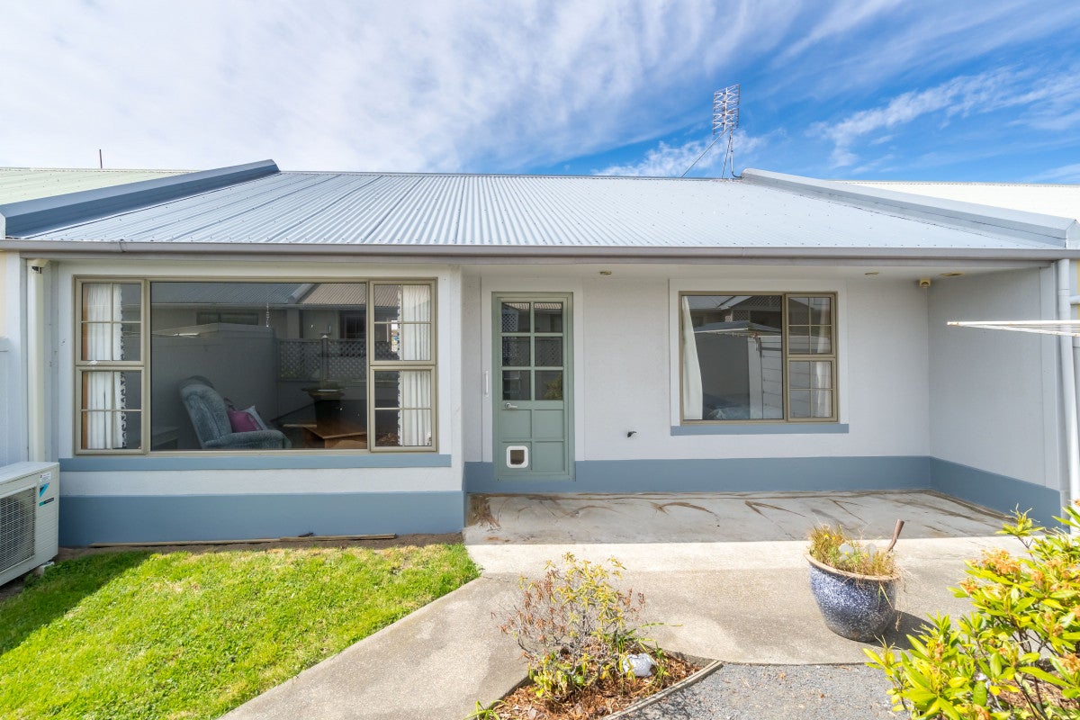 28/31 Eastbourne Street, Caversham, Dunedin - Carousel 16
