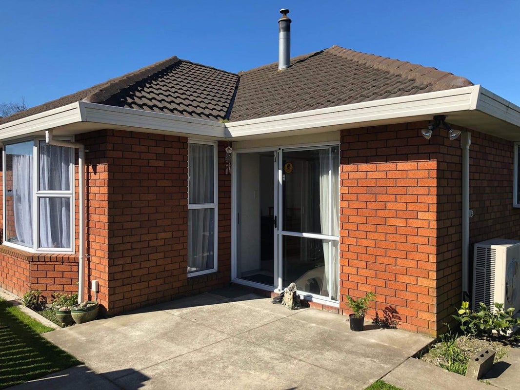 1/9 Cassidy Place, Belfast, Christchurch - Carousel 1