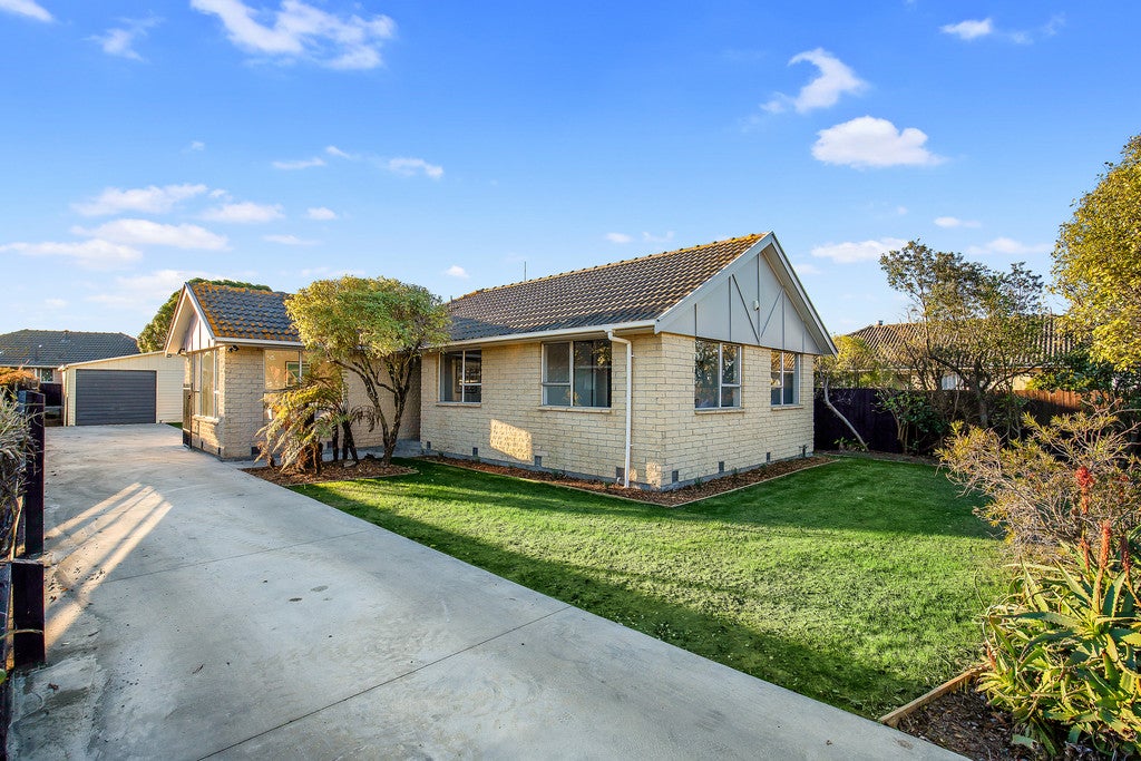 112 Bridge Street, New Brighton, Christchurch - Carousel 2
