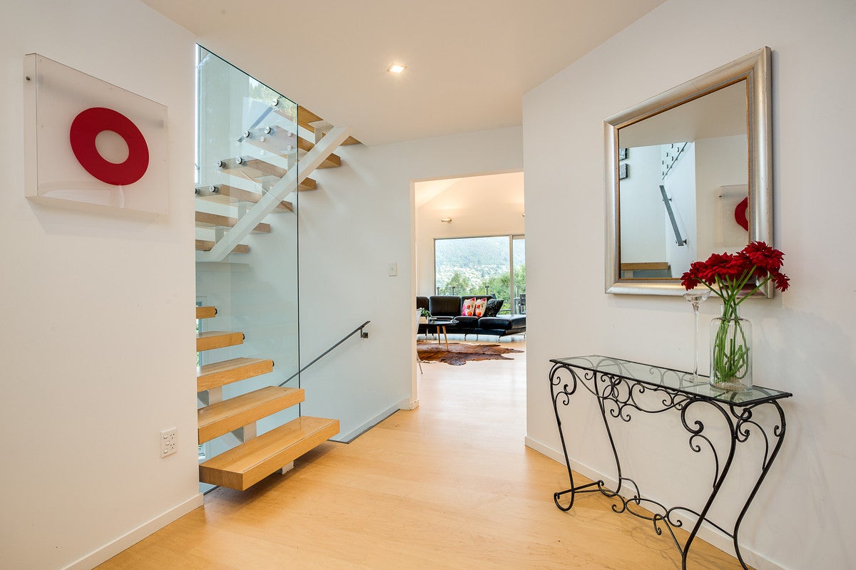 17 Irvine Road, The Cove, Dunedin - Carousel 2