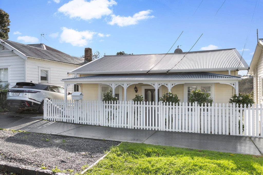 31 Second Avenue, Kingsland, Auckland - Carousel 1