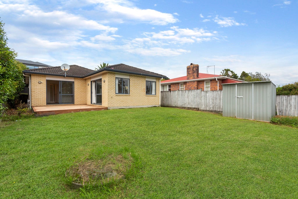 63A Seabrook Avenue, New Lynn, Auckland - Carousel 2
