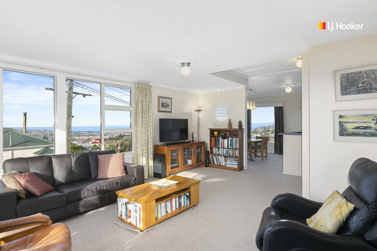 21 Carnarvon Street, Belleknowes, Dunedin - Carousel 2