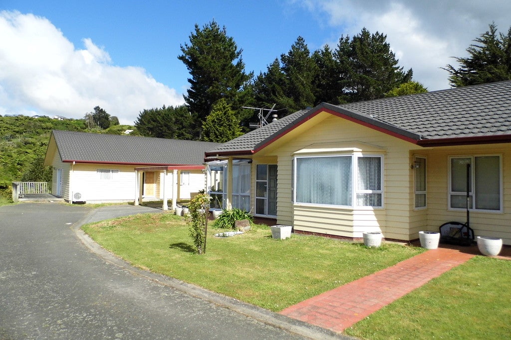 20B Drummond Crescent, Kelson, Lower Hutt - Carousel 1