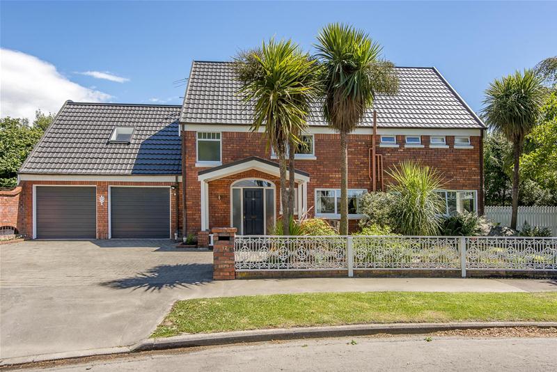 12 Egmont Place, Bishopdale, Christchurch - Carousel 12