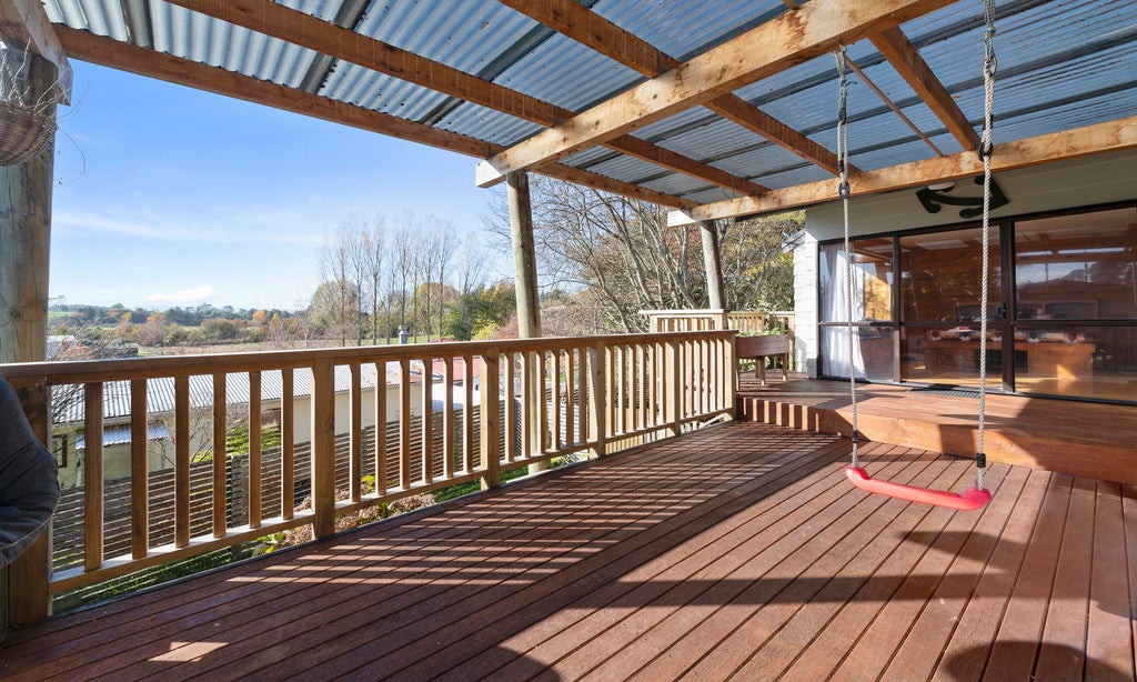 32 Kingsley Drive, Ngongotaha, Rotorua - Carousel 1