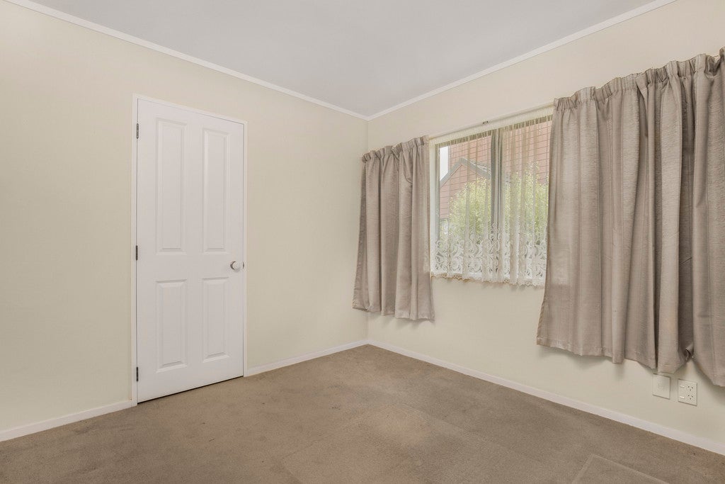 24 Golfland Drive, Golflands, Auckland - Carousel 20