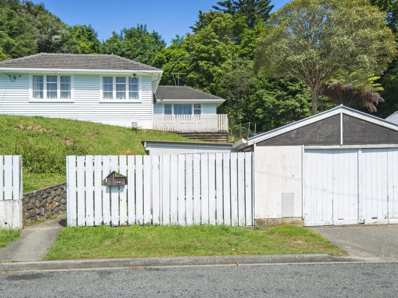 29 Kopara Grove, Stokes Valley, Lower Hutt - Carousel 1