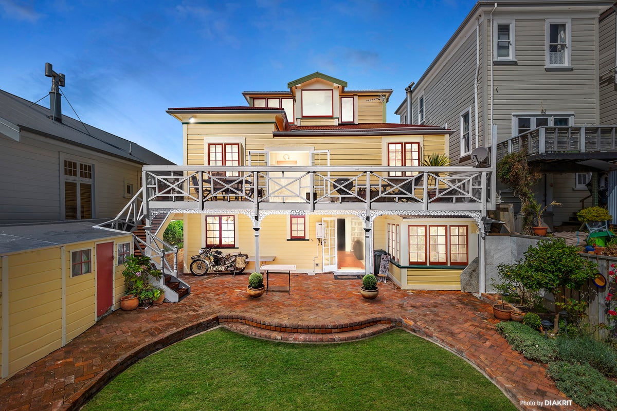 20 Tanera Crescent, Brooklyn, Wellington - Carousel 1
