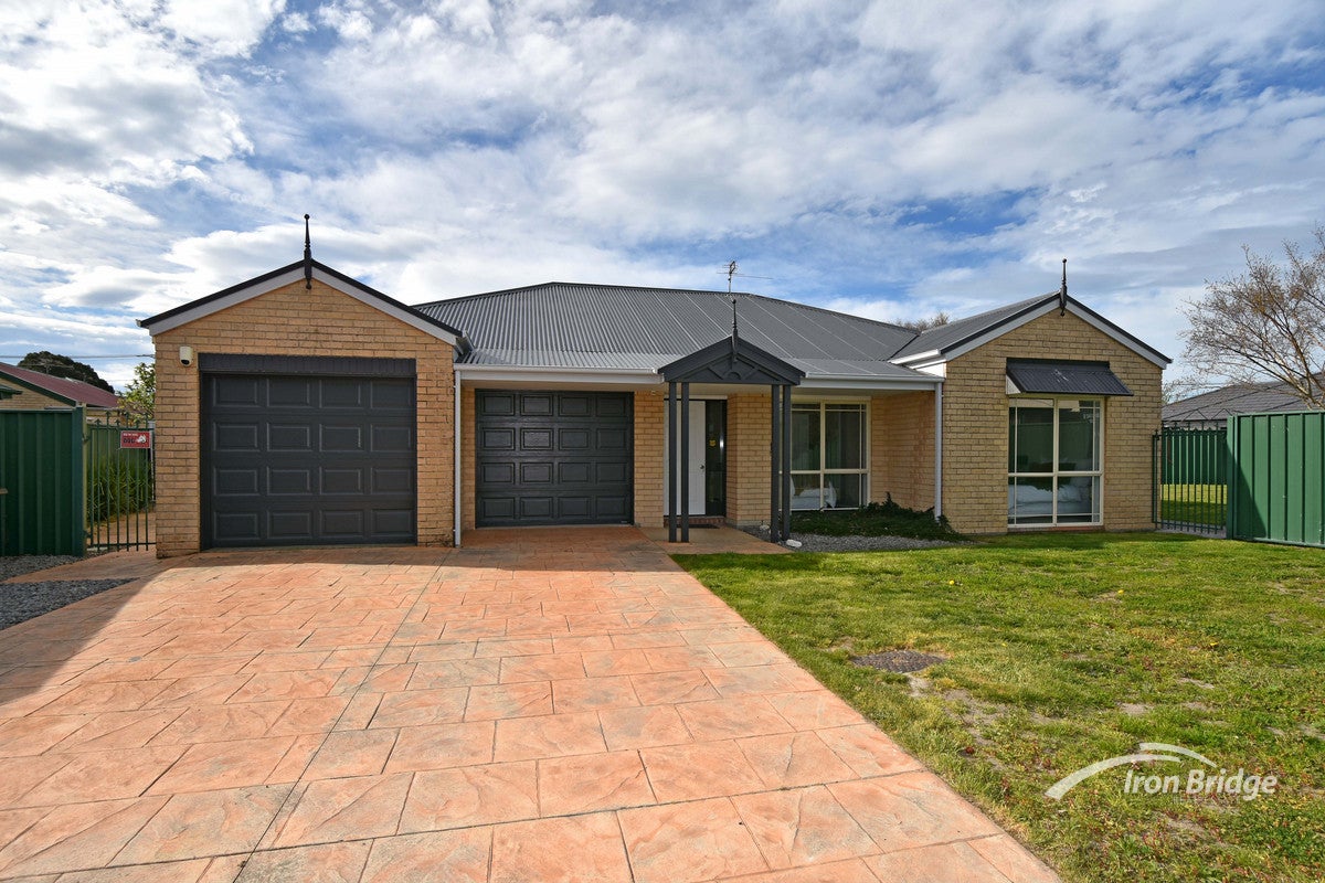 7 Glengyle Place, Linwood, Christchurch - Carousel 1