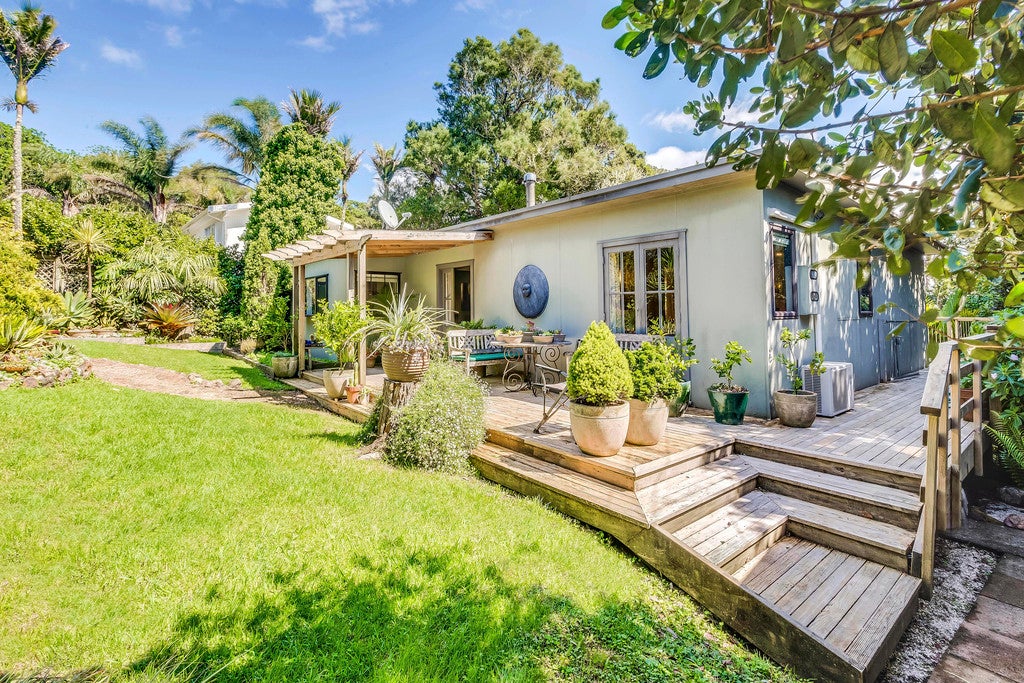 118 Trig Hill Road, Onetangi, Waiheke Island - Carousel 2