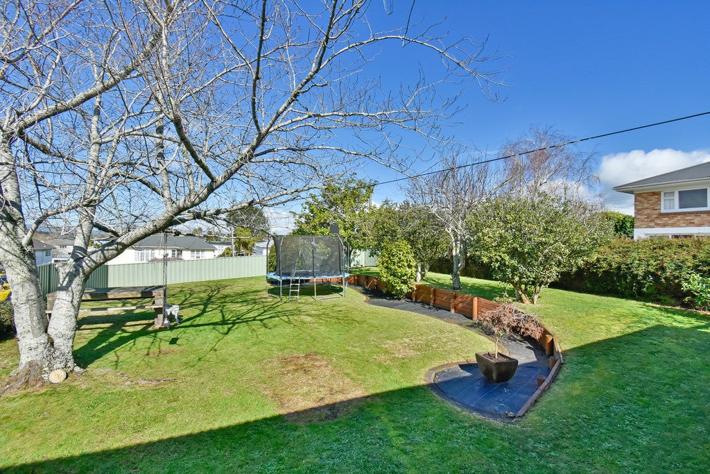 10 Boundary Road, Opaheke, Papakura - Carousel 2