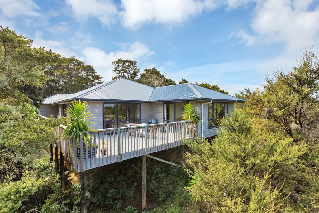 1284 Whangarei Heads Road, Whangarei - Carousel 1