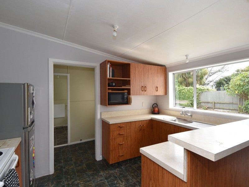 21 Pomona Street, Georgetown, Invercargill - Carousel 2