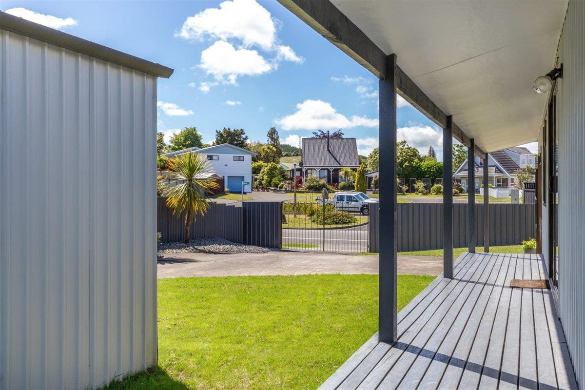 98 Hyde Avenue, Richmond Heights, Taupo - Carousel 18