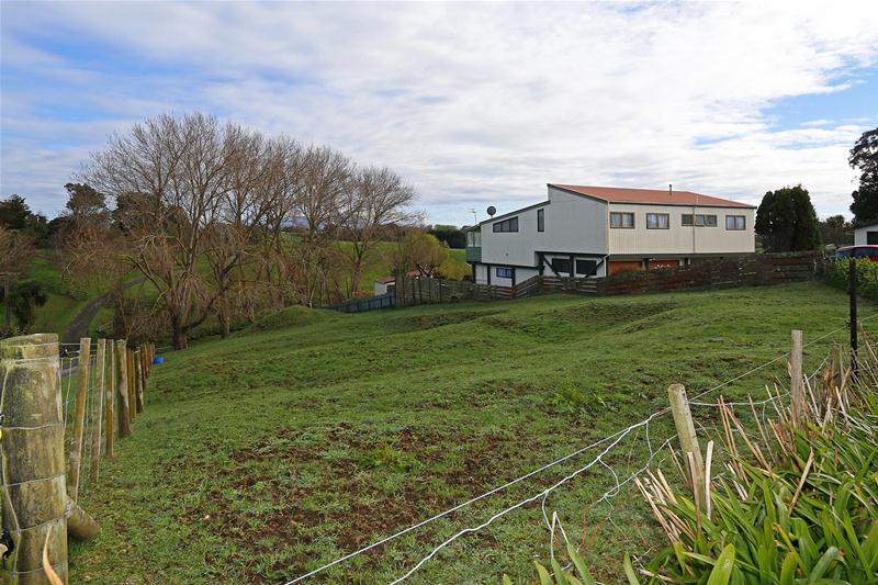 29 Glasgow Street, Hawera - Carousel 2
